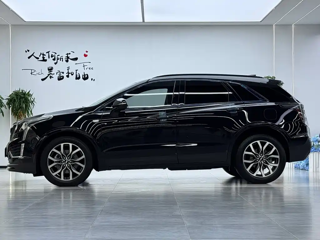 Cadillac XT5 — миниатюра 19