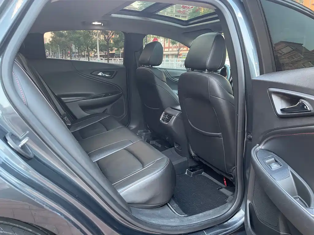 Chevrolet Malibu XL — миниатюра 11