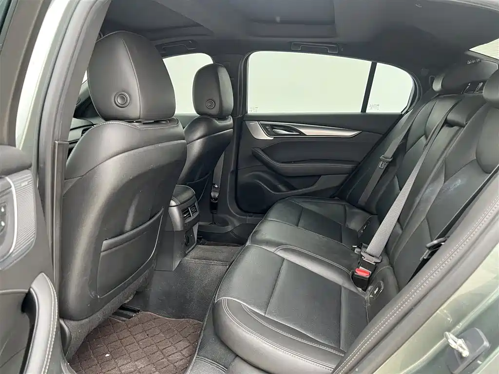 Cadillac CT5 2023 28T Luxury （ Standard ）