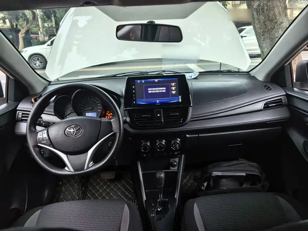 Toyota Vios — миниатюра 10