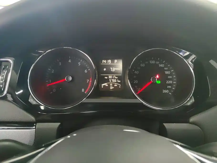 Volkswagen Sagitar — миниатюра 14