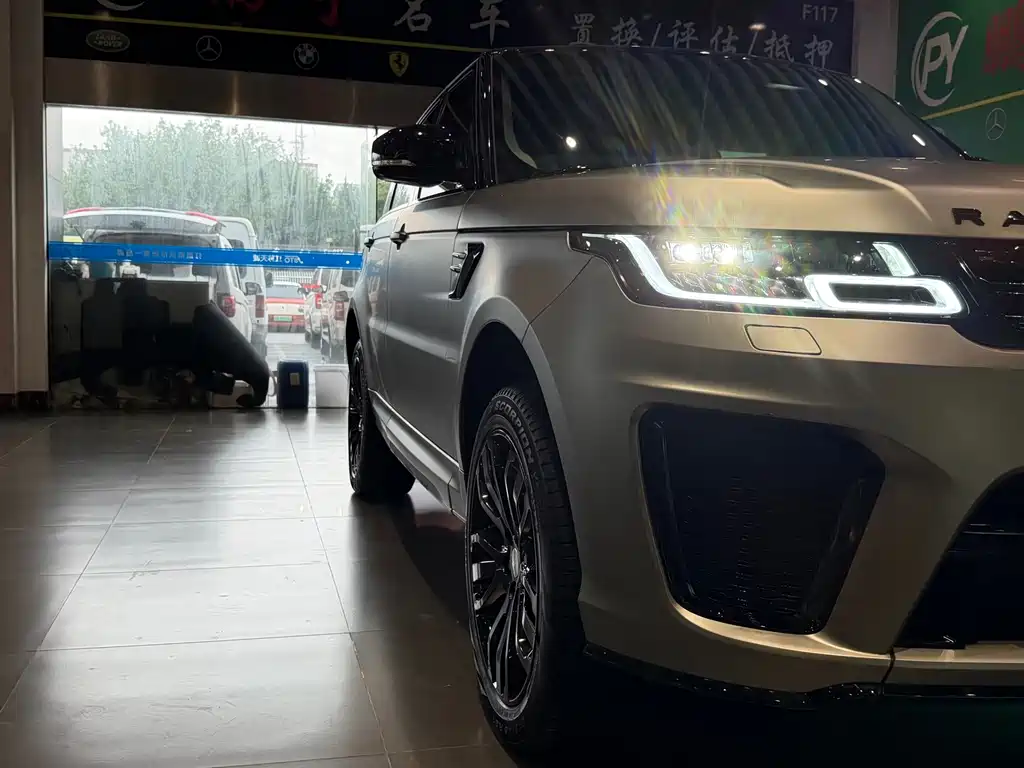 Land Rover Sport — миниатюра 20