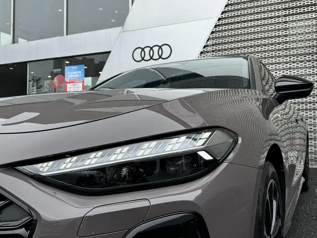 Audi A5L — миниатюра 14