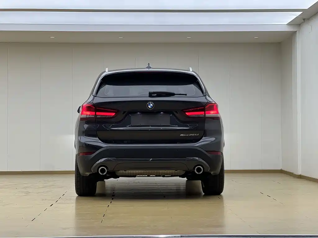 BMW X1 — миниатюра 21