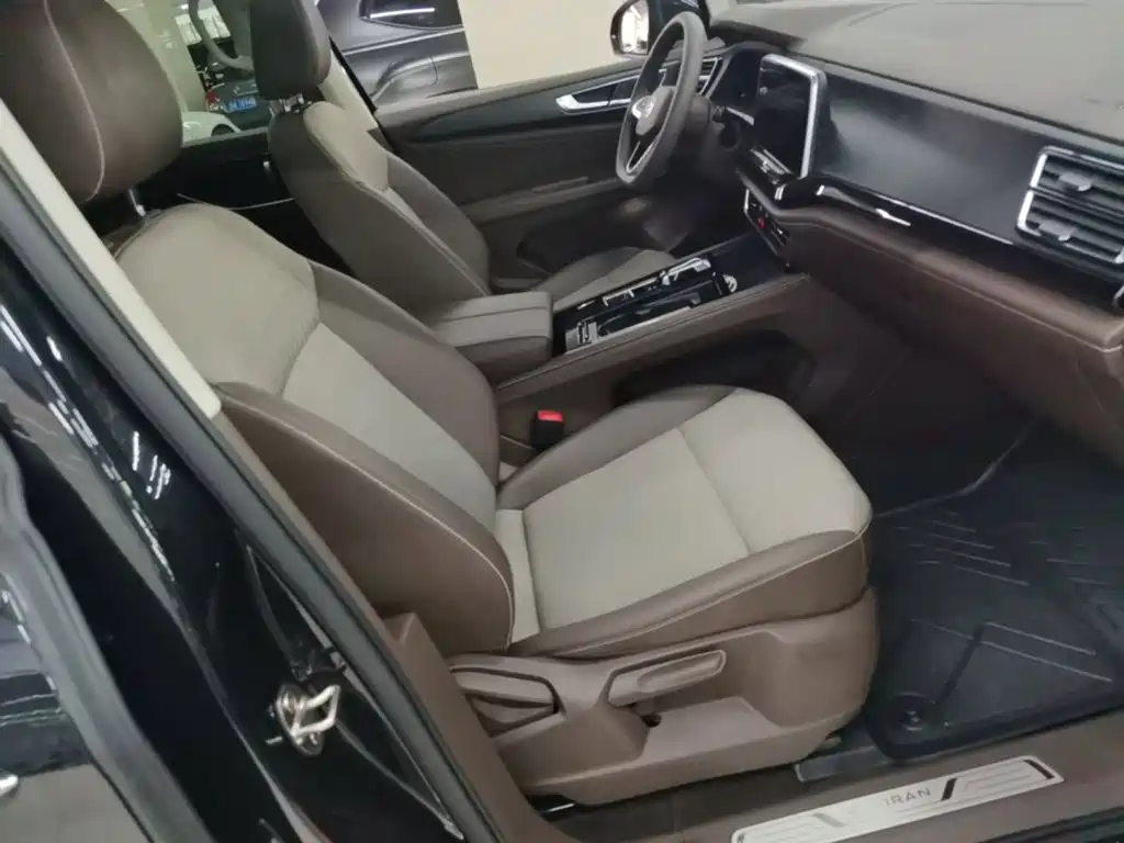 Volkswagen Viloran — миниатюра 25