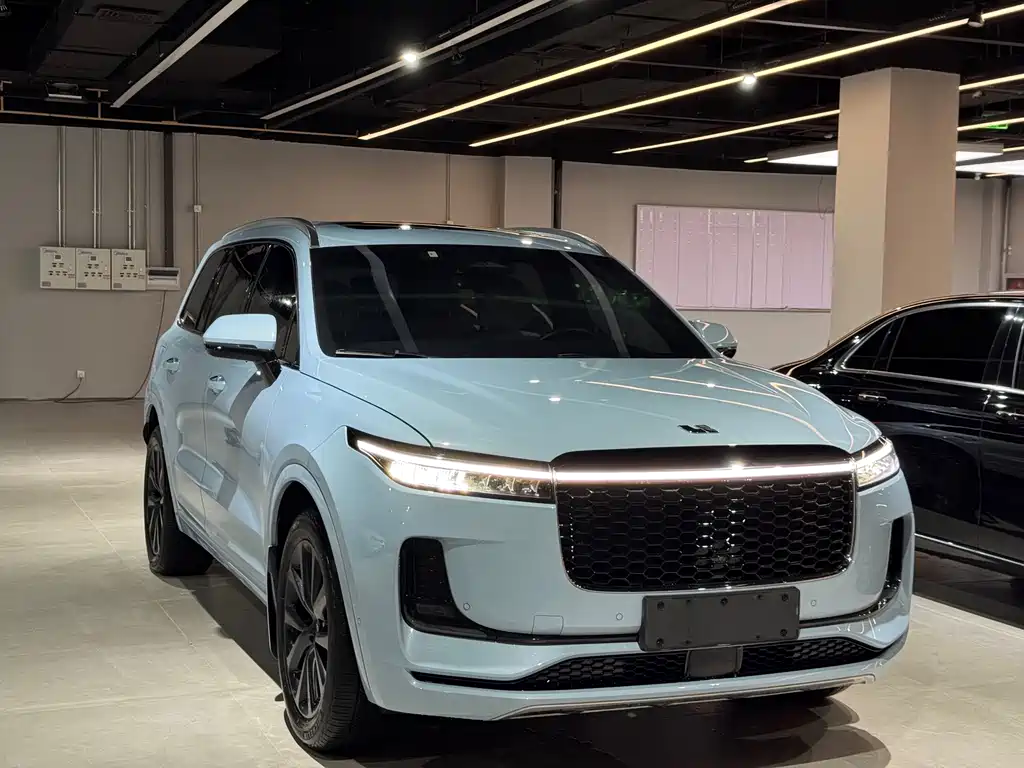 Li Auto Li ONE — миниатюра 3