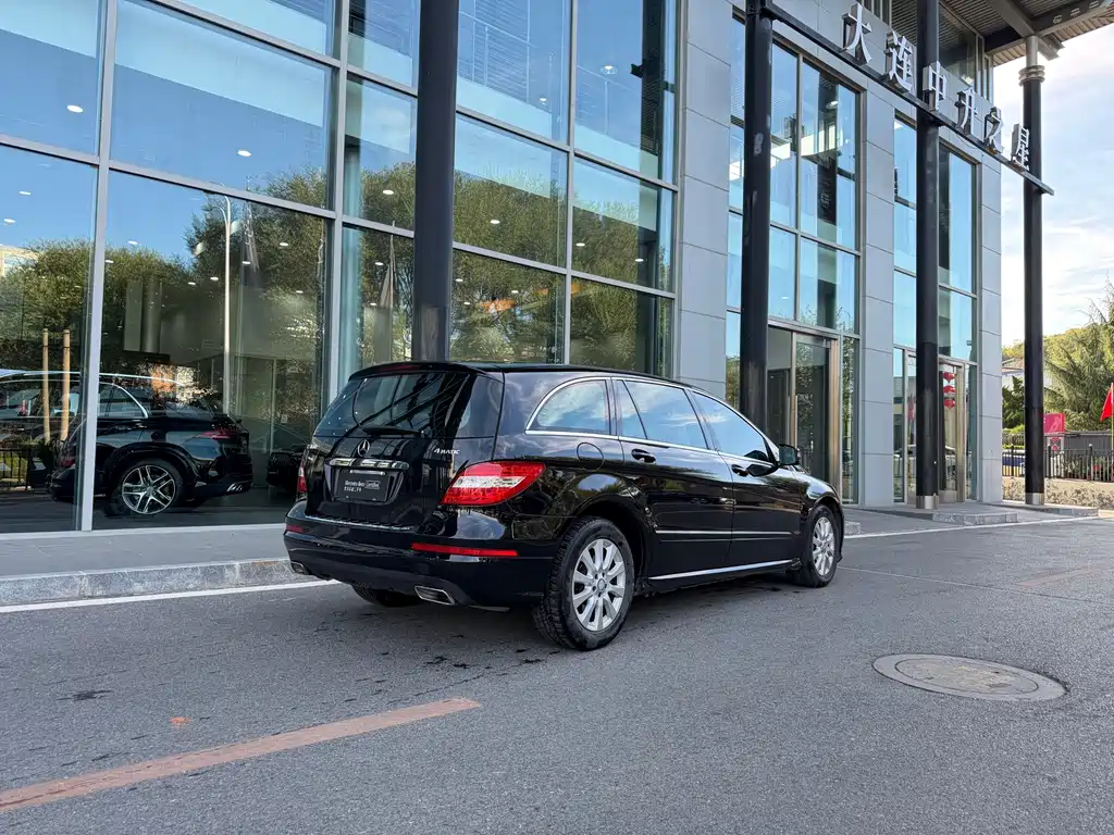 Mercedes-Benz R-Class — миниатюра 9