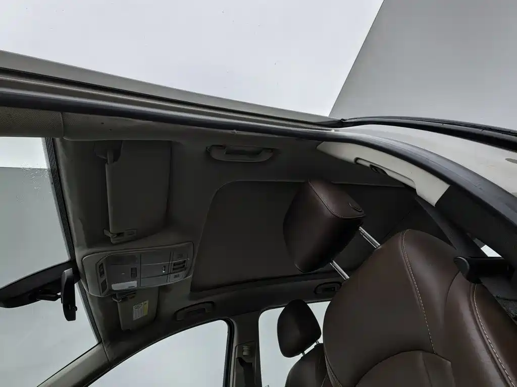 Buick Envision Plus — миниатюра 14