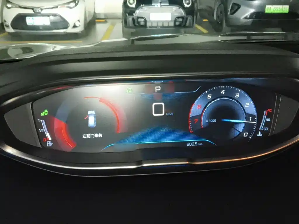 Peugeot 4008 — миниатюра 4