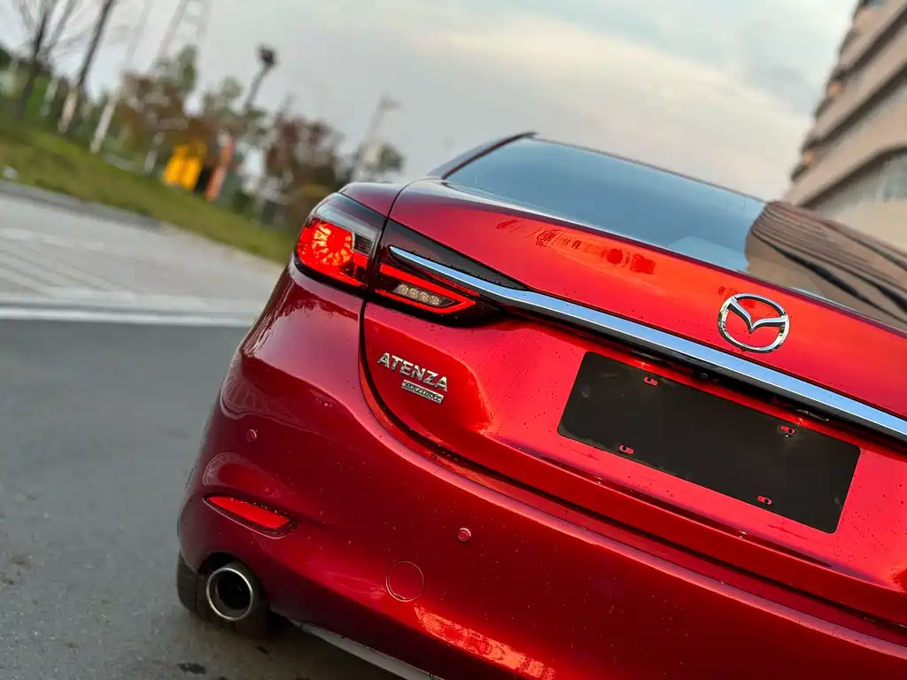 Mazda Atenza — миниатюра 10