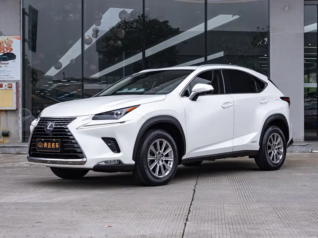 Lexus NX 2020