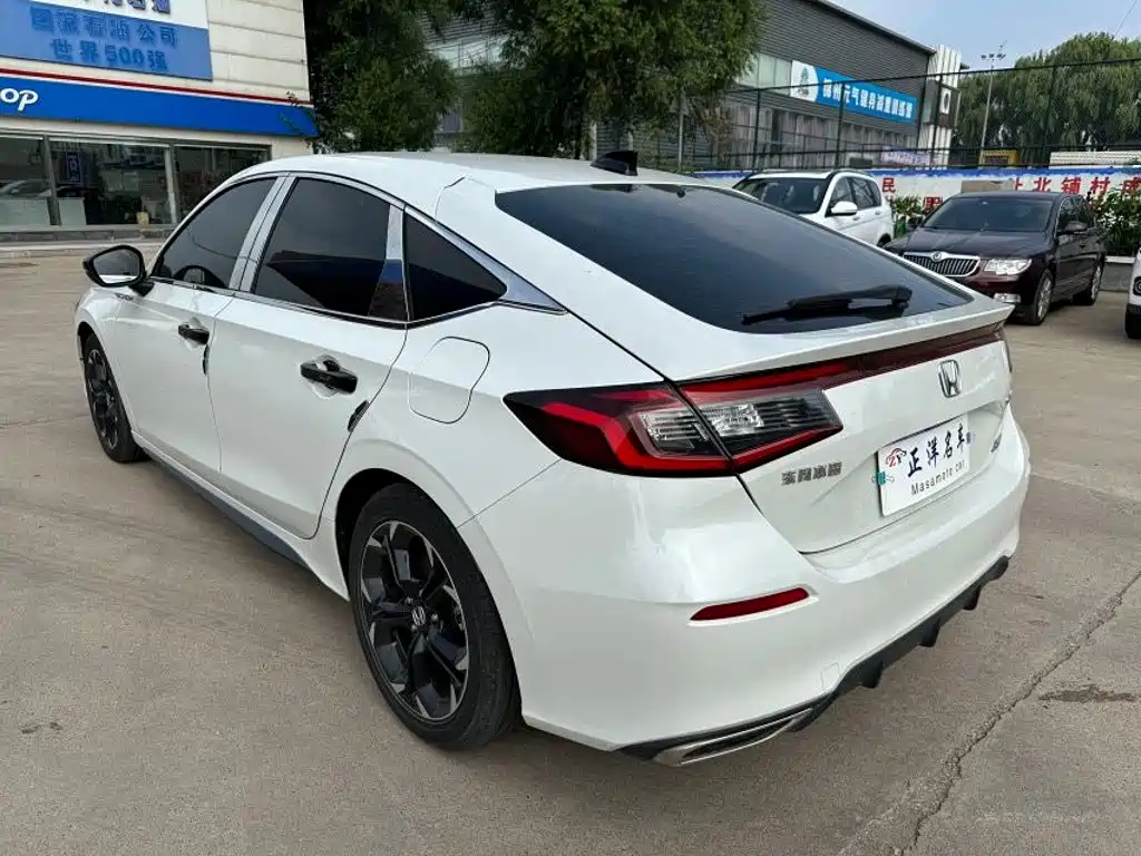 Honda Civic — миниатюра 4