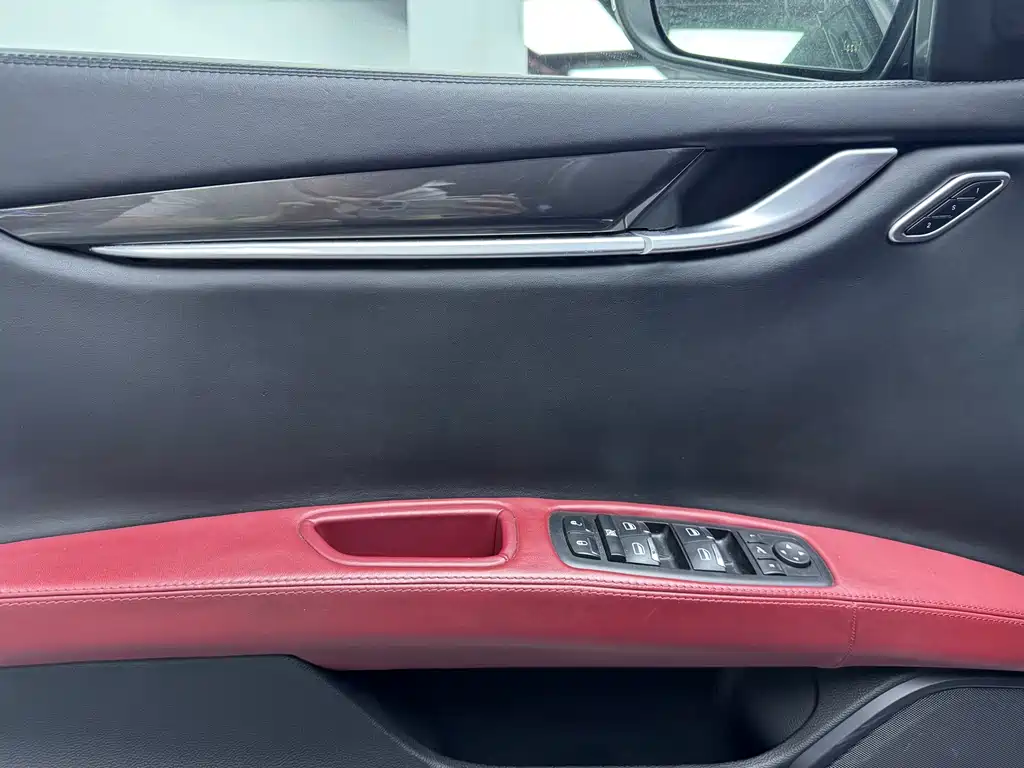 Maserati Ghibli 2017 3.0T Standard