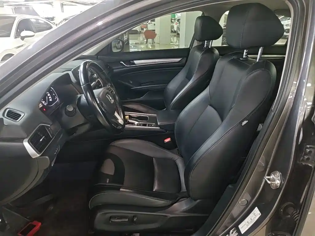 Honda Accord — миниатюра 15