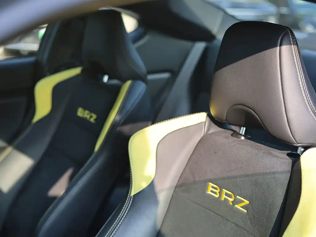 Subaru BRZ — миниатюра 7