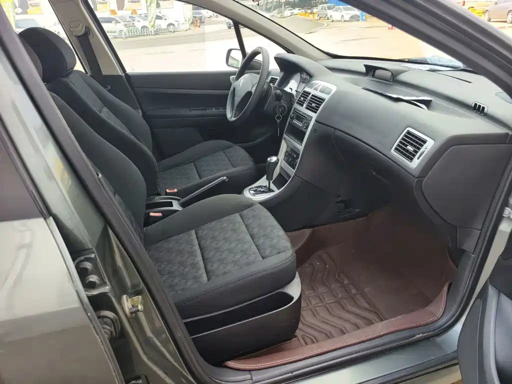 Peugeot 307 — миниатюра 8