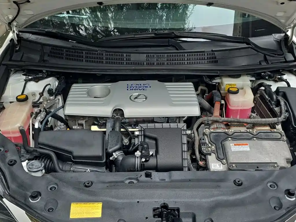 Lexus CT — миниатюра 13