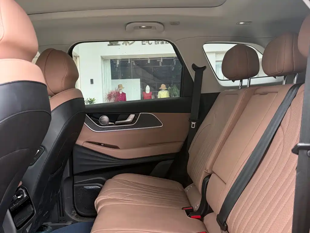 Chery Tiggo 8L — миниатюра 11