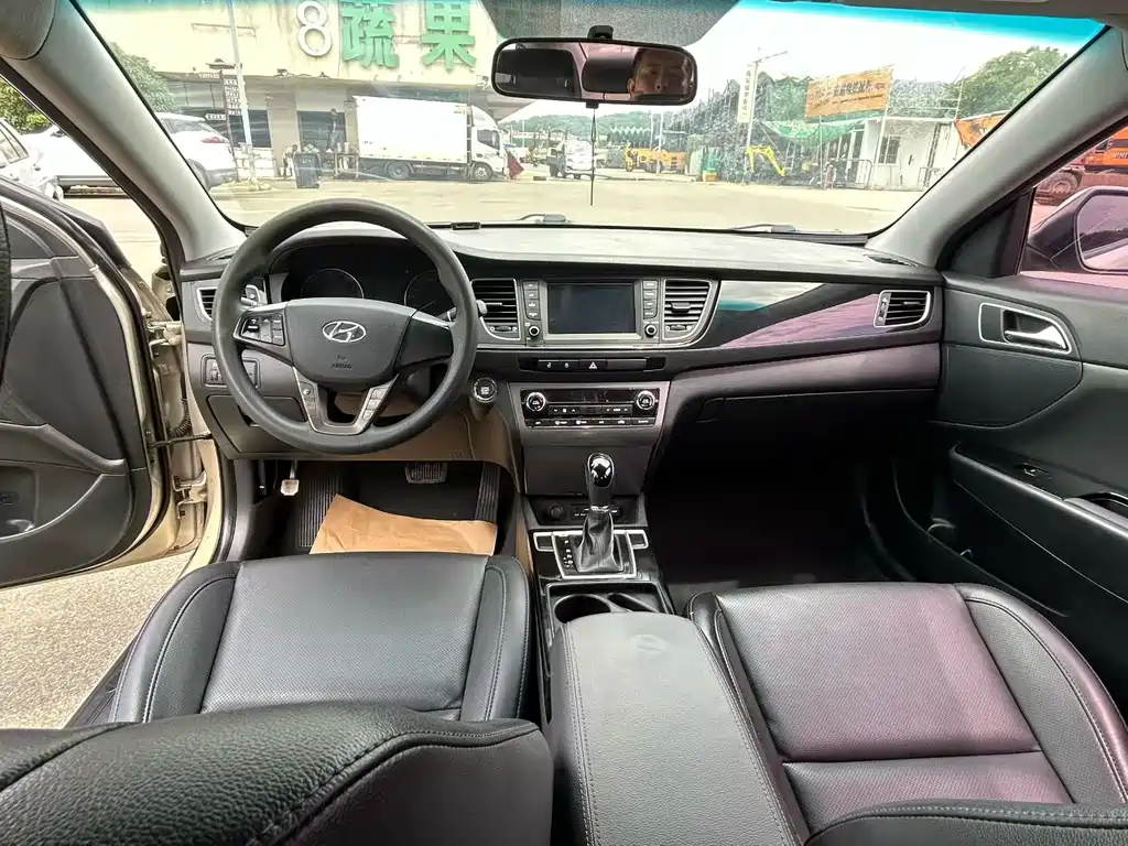 Hyundai Mistra — миниатюра 6