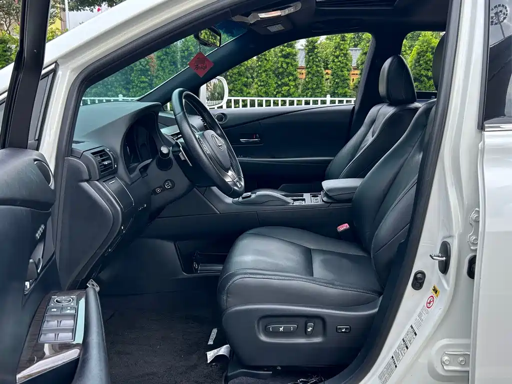 Lexus RX Classic — миниатюра 4