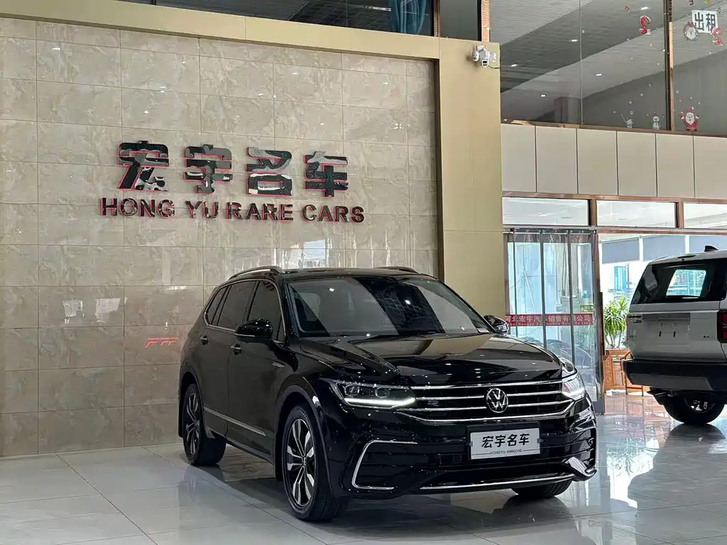 Volkswagen Tiguan L — миниатюра 3