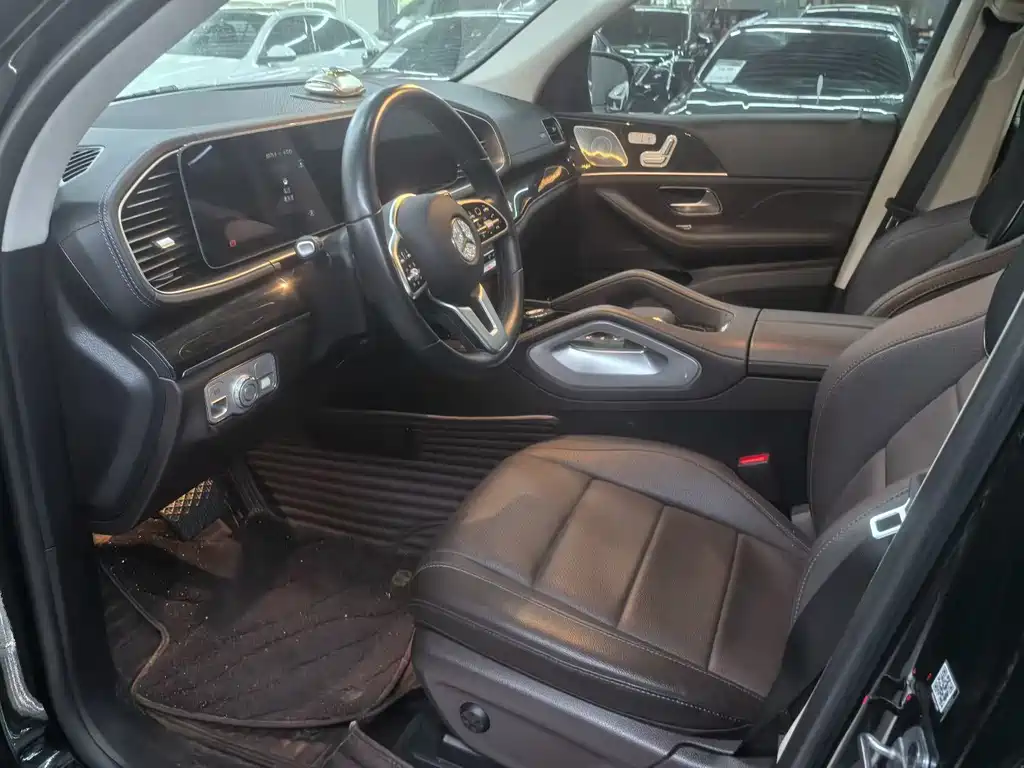 Mercedes-Benz GLE (Import) — миниатюра 4