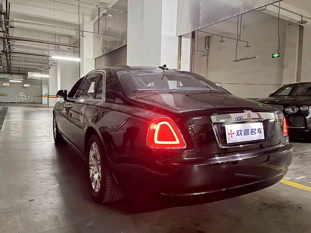 Rolls-Royce Ghost — миниатюра 5