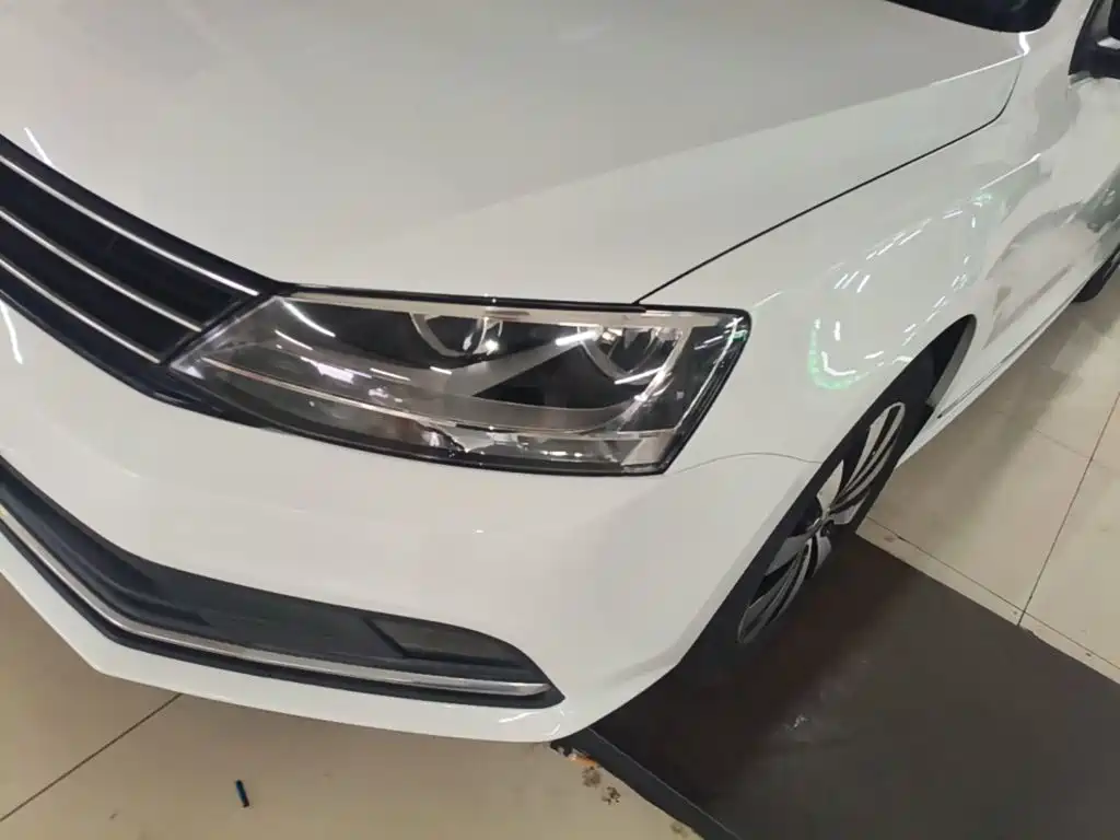 Volkswagen Sagitar — миниатюра 24