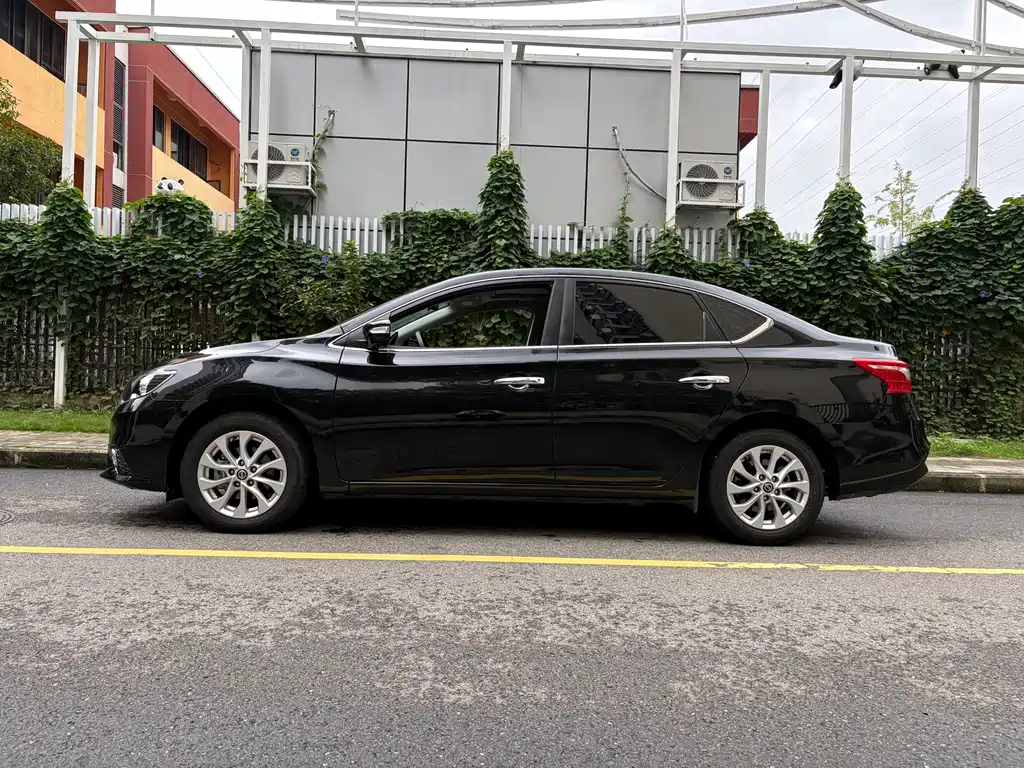 Nissan Sylphy — миниатюра 17