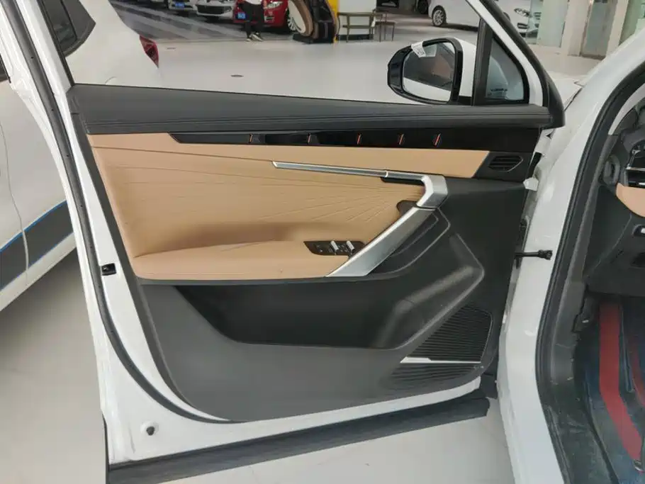 Geely Boyue L — миниатюра 7