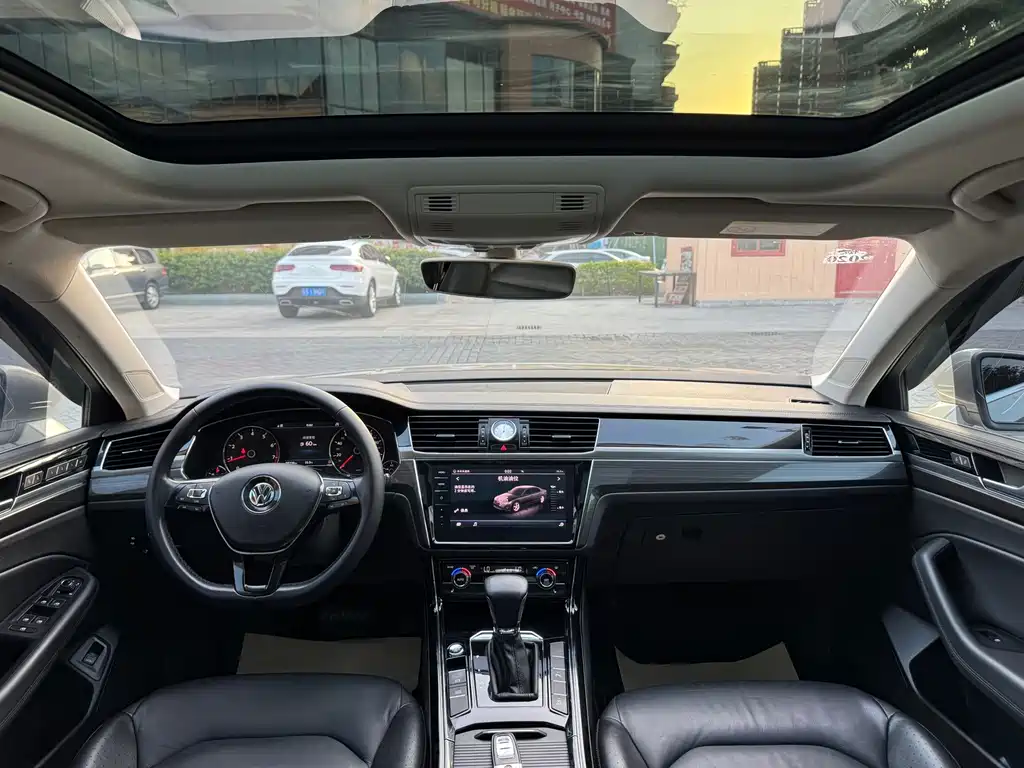 Volkswagen Phideon — миниатюра 15