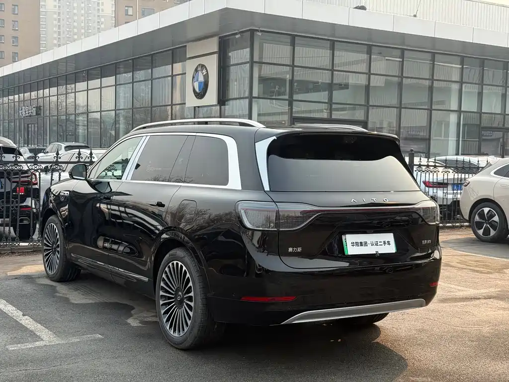 Aito M9 2025 Ultra 52kWh 6 мест (192 ）