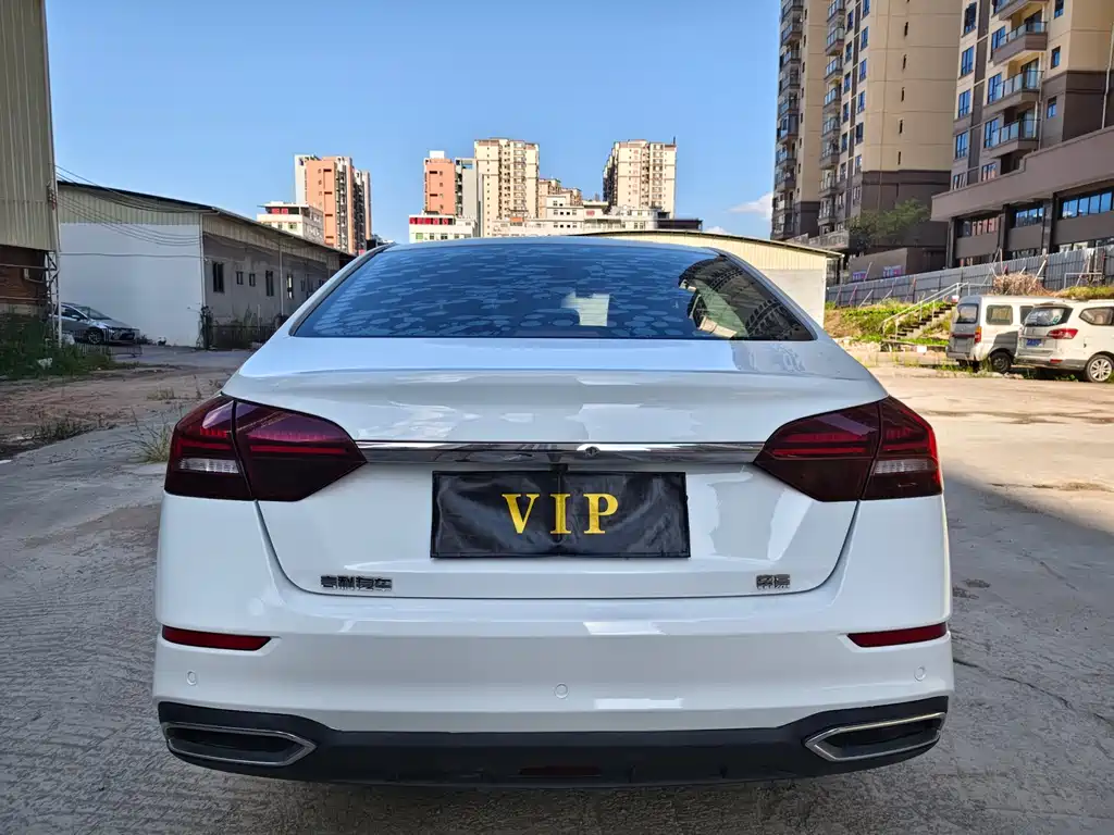 Geely Emgrand — миниатюра 5