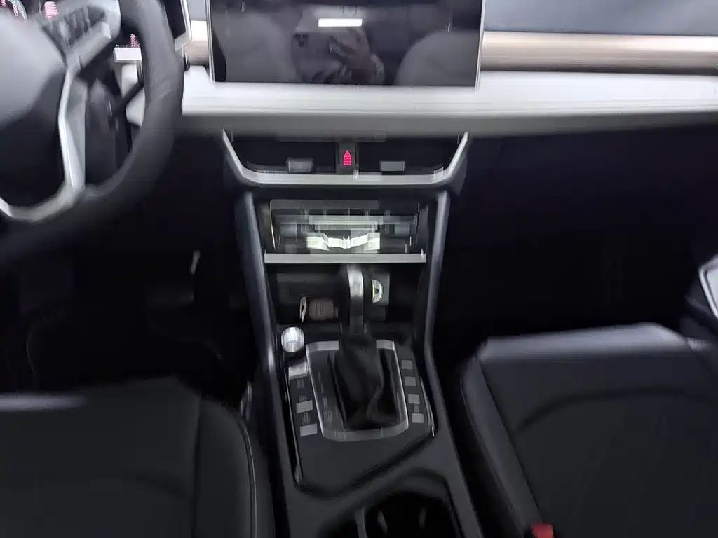 Volkswagen Tharu — миниатюра 15