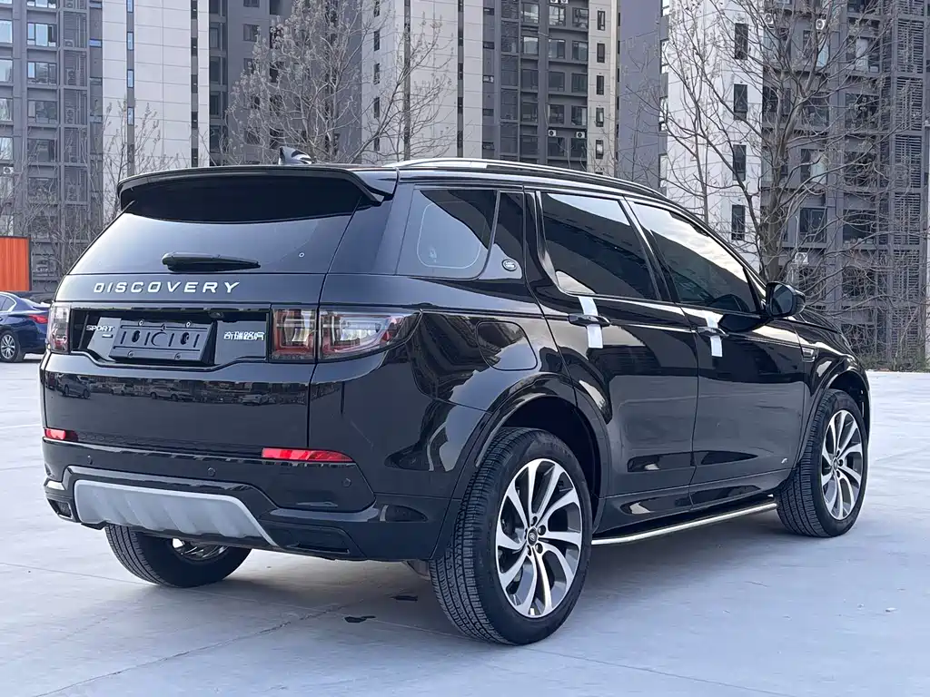 LAND ROVER DISCOVER SPORTS