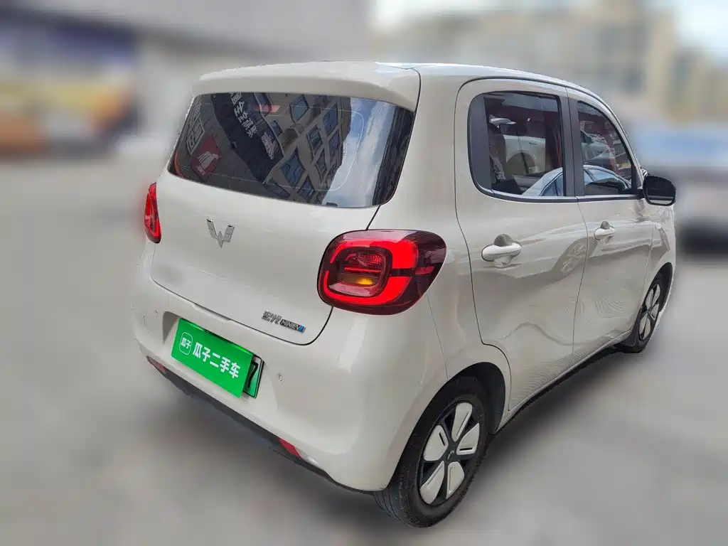 Wuling MINIEV — миниатюра 4