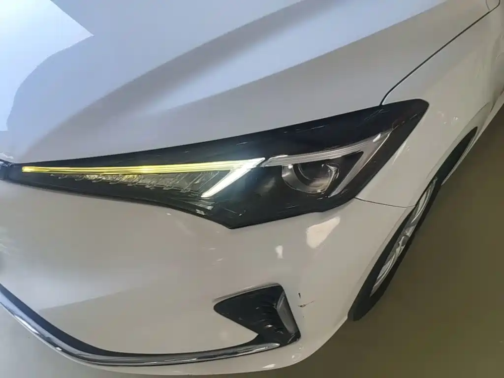Changan Eado New Energy — миниатюра 24