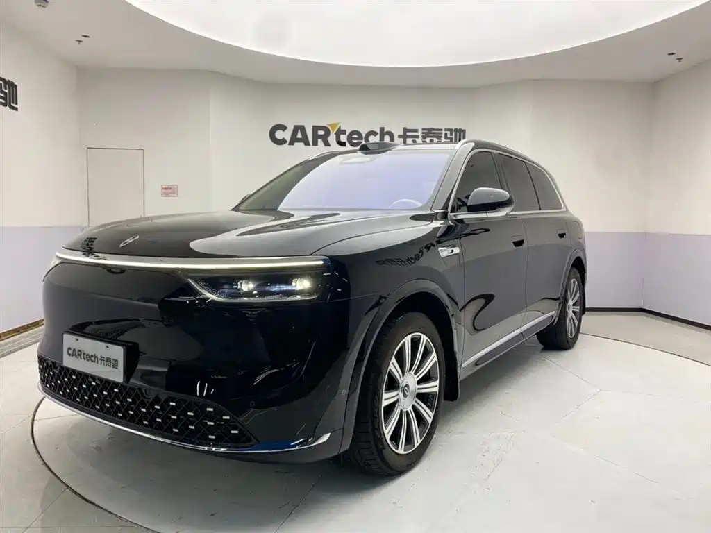 AITO ASK THE WORLD M8