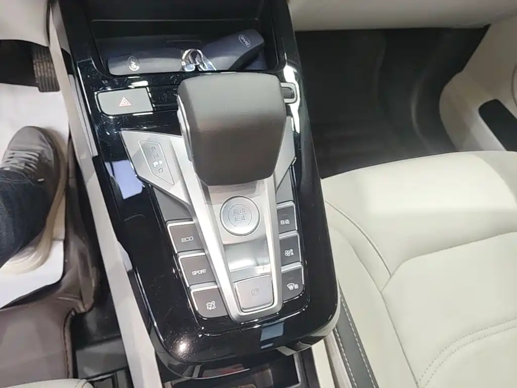 BYD Yuan Pro — миниатюра 14