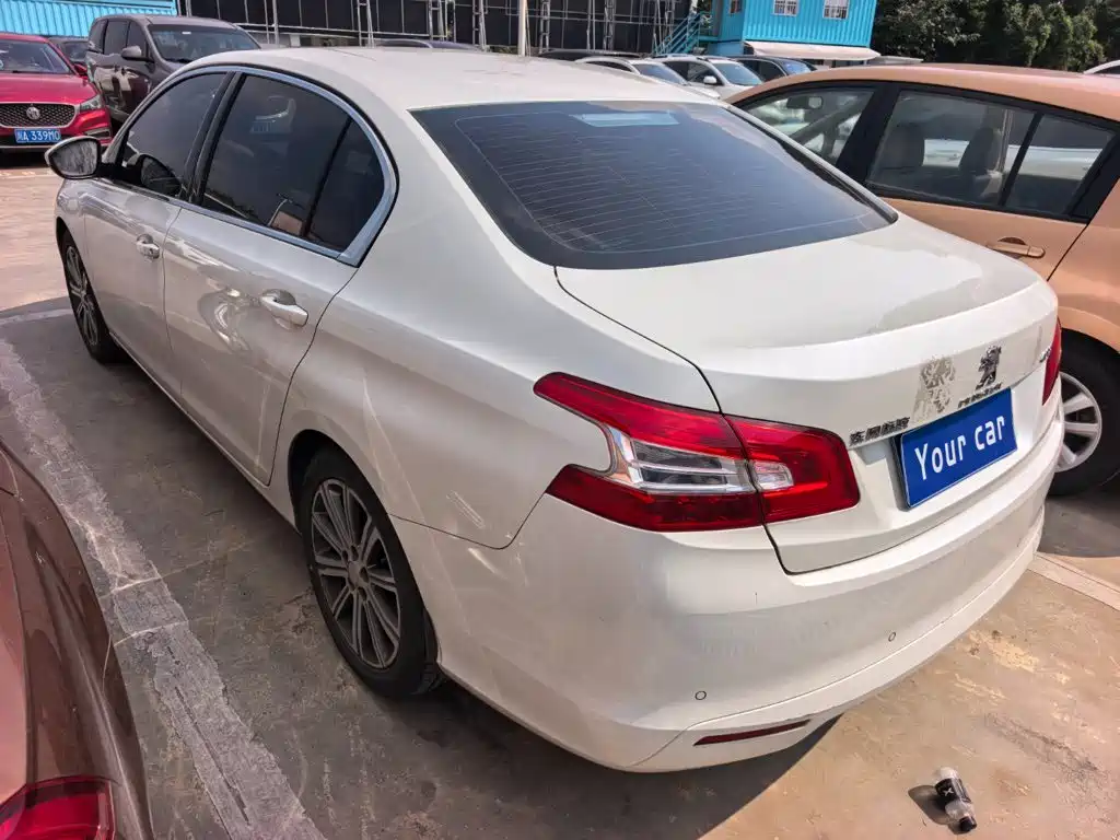 Peugeot 408 — миниатюра 4