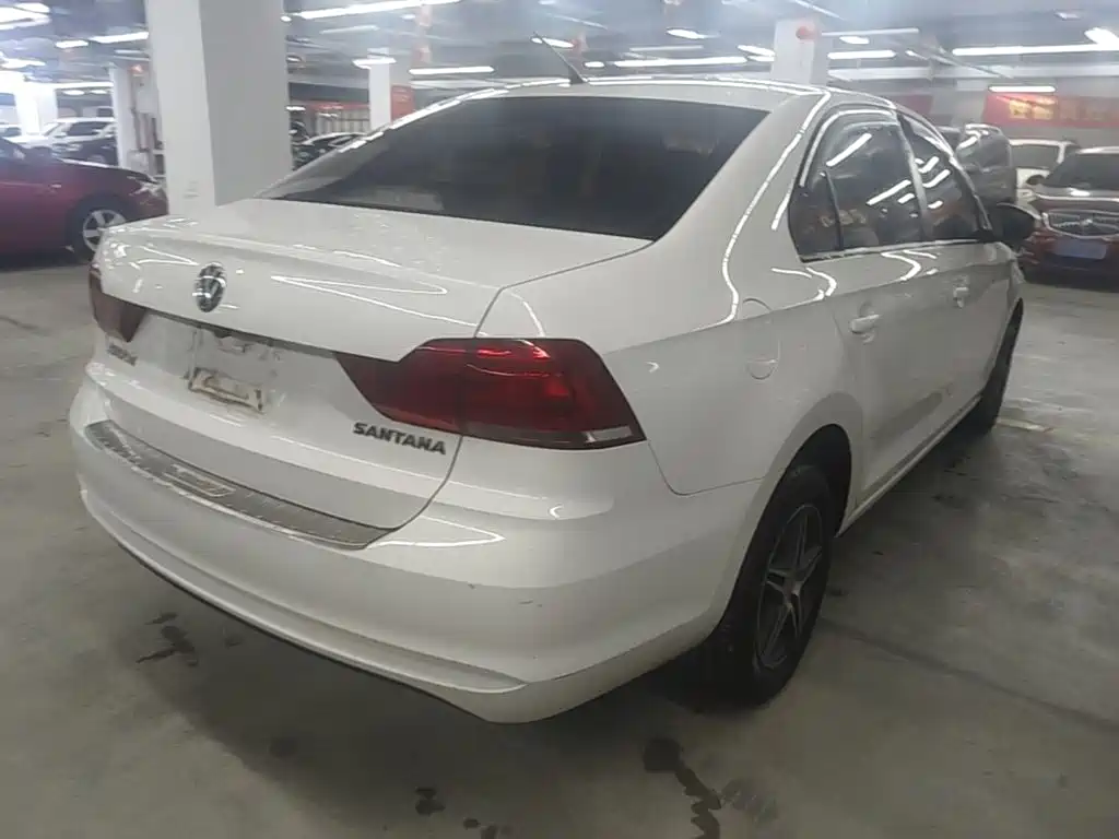 Volkswagen Santana — миниатюра 7