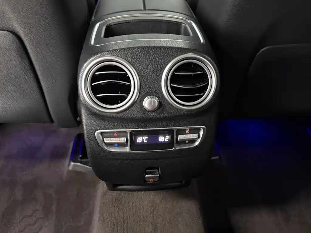 Mercedes-Benz GLC — миниатюра 18