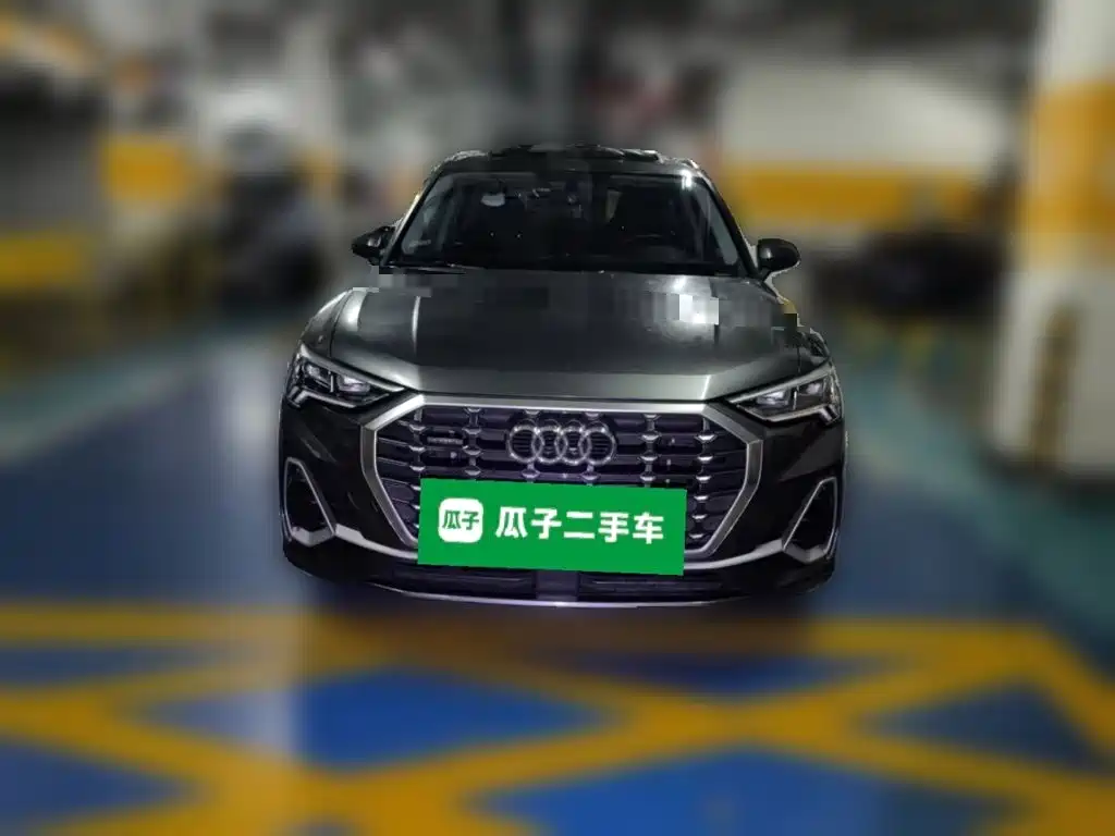 Audi Q3 — миниатюра 2