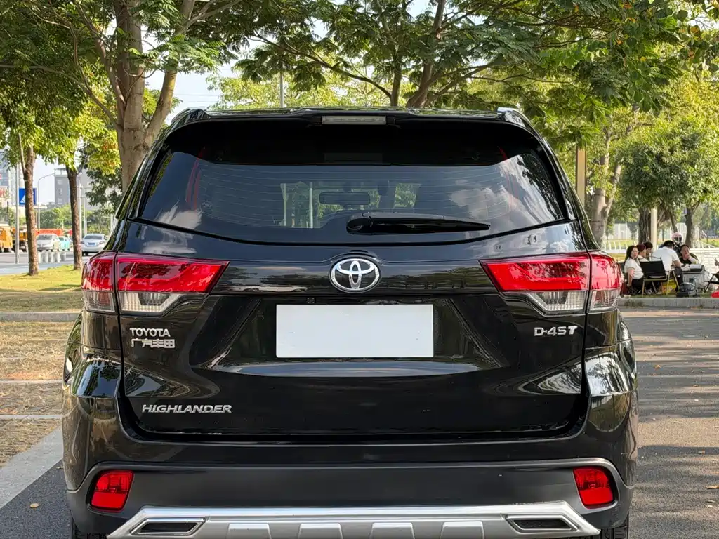Toyota Highlander — миниатюра 7