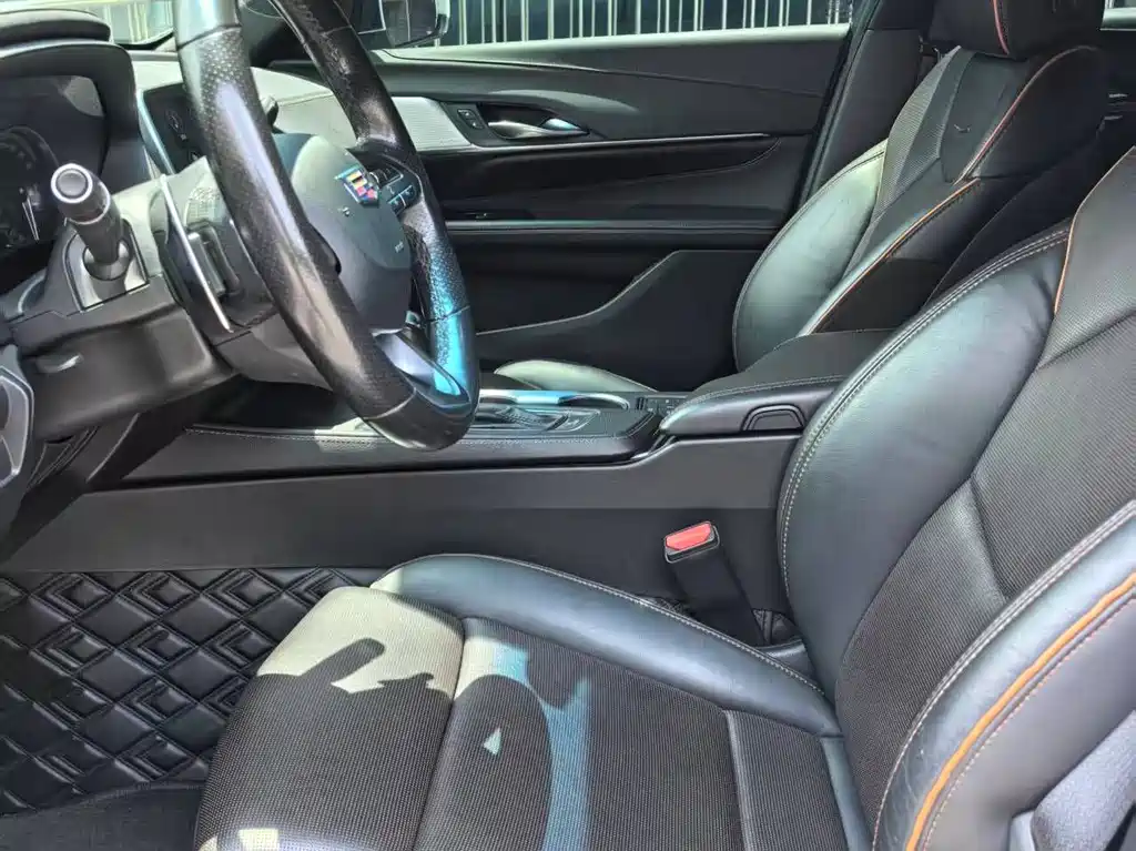 Cadillac CT4 28T Elite Type, фото 7