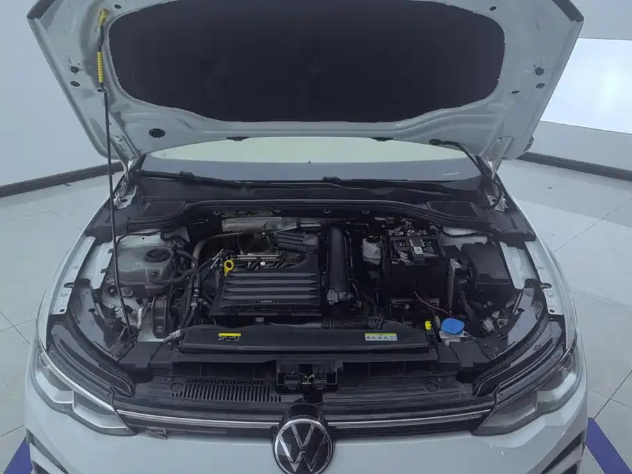 Volkswagen Golf — миниатюра 10