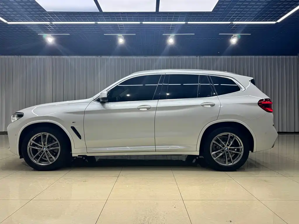 BMW X3 — миниатюра 7