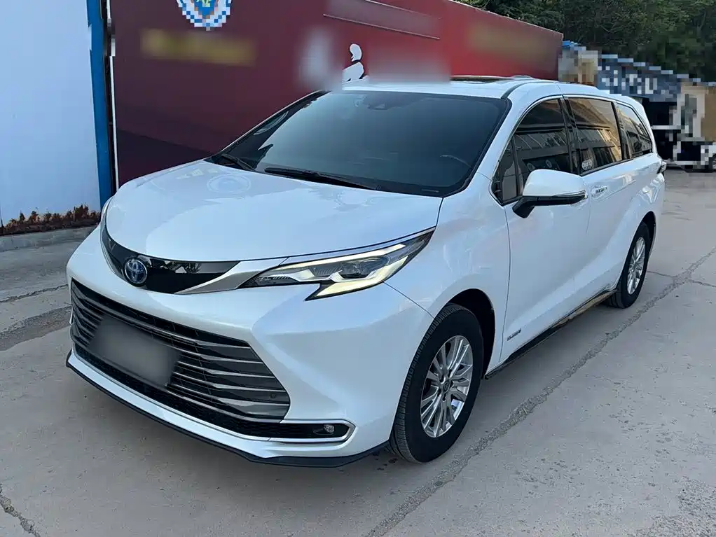 Toyota Sienna 2021 2.5L Hybrid Premium Edition