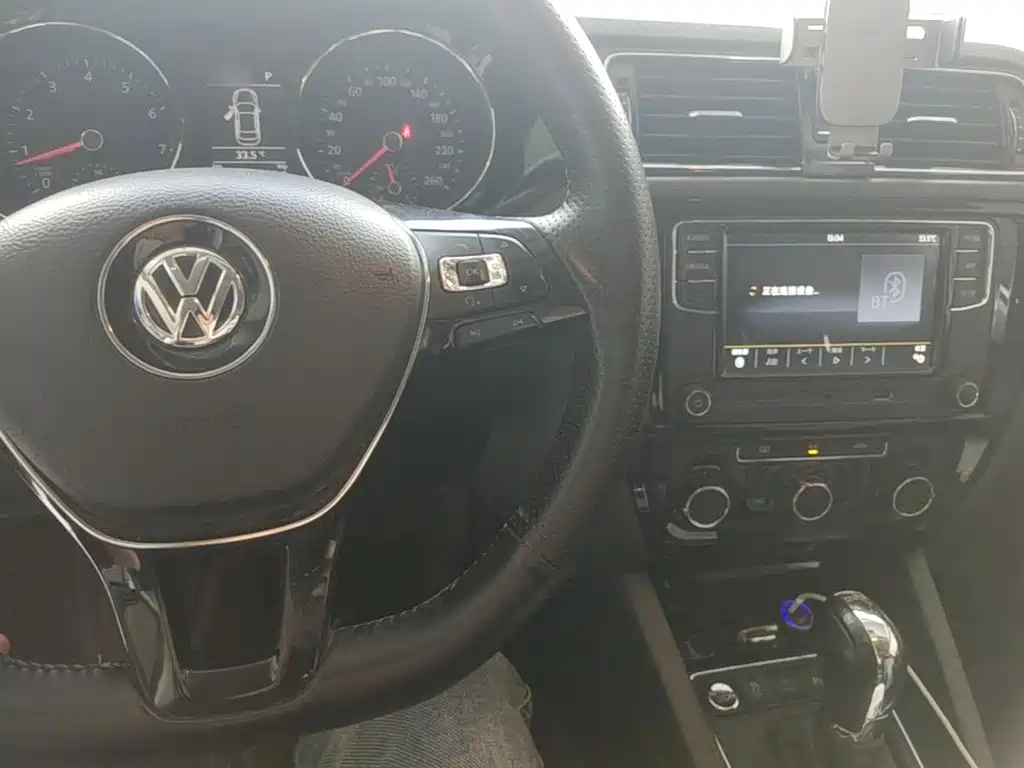 Volkswagen Sagitar — миниатюра 10