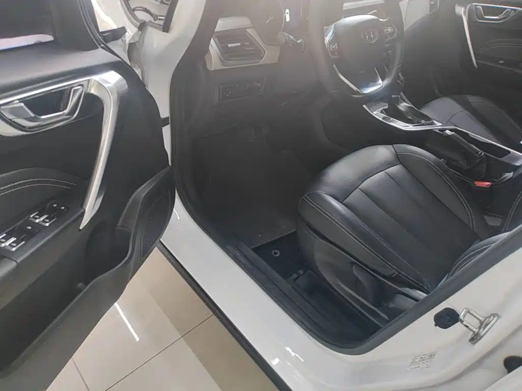 Geely Vision X3 — миниатюра 16